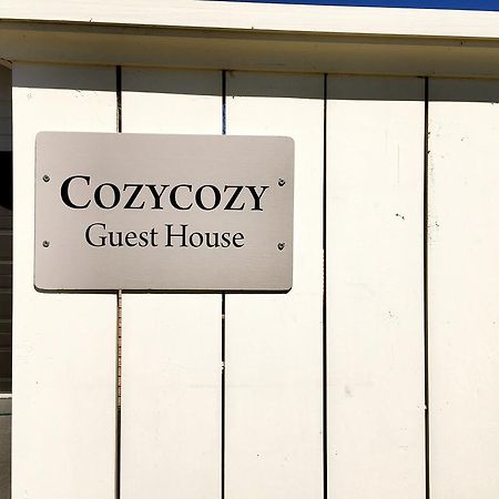 Cozy Cozy Guest House Christchurch Exterior foto